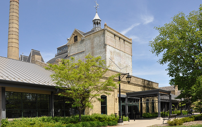 Pierre Bottineau Library
